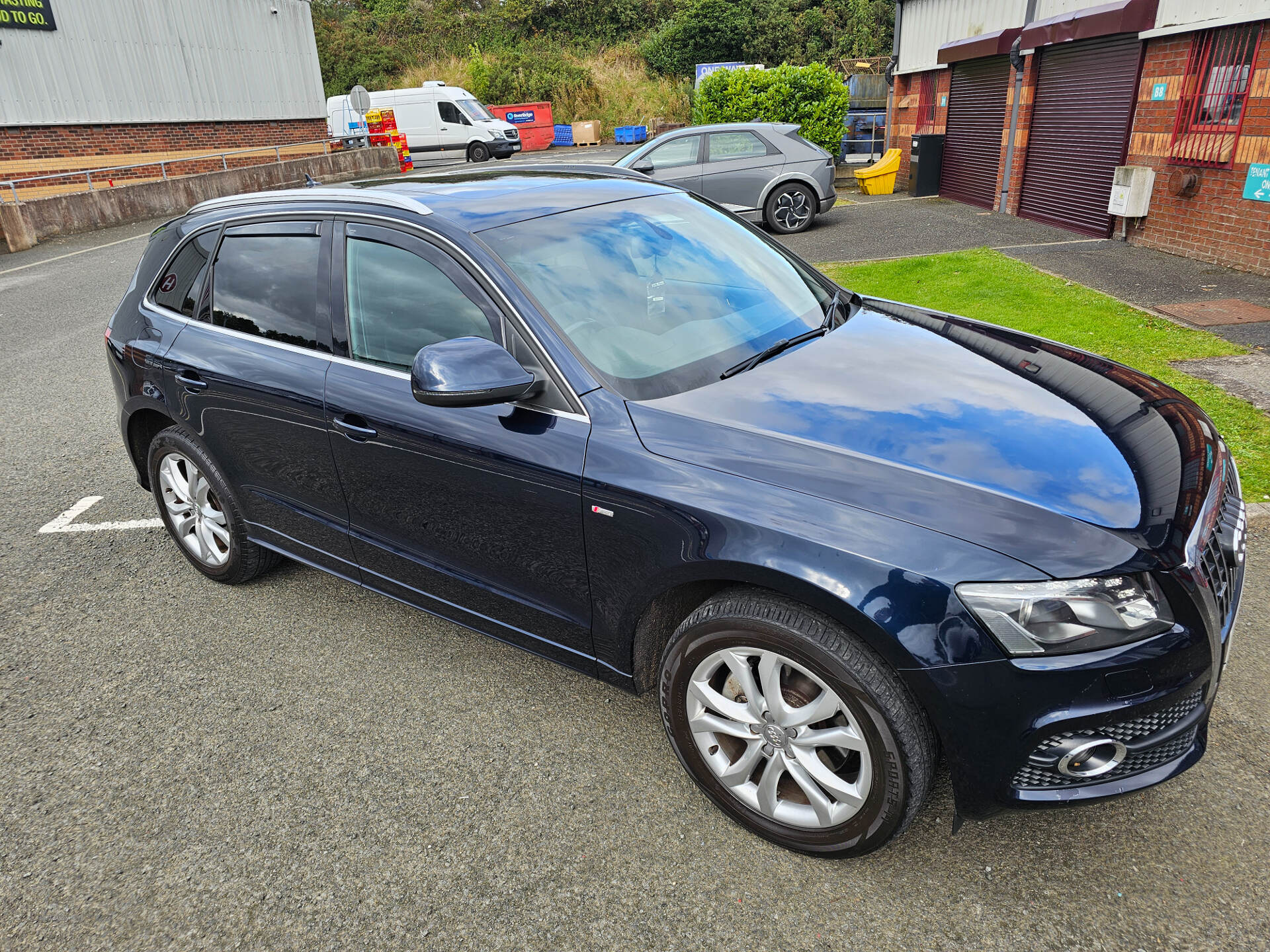 Audi Q5 DIESEL ESTATE in Down