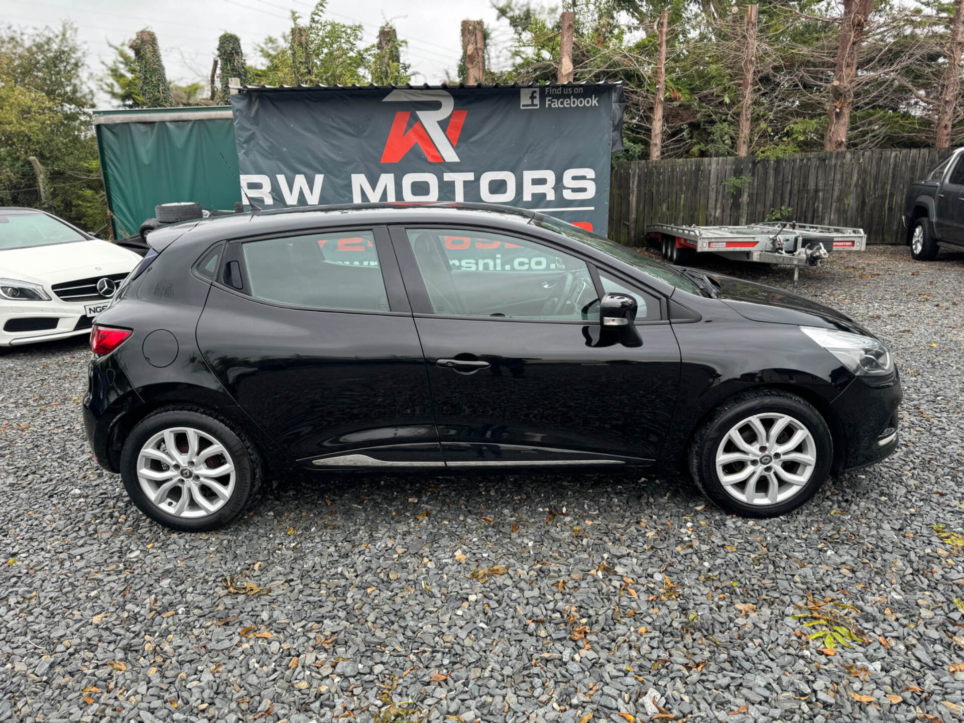 Renault Clio DIESEL HATCHBACK in Armagh