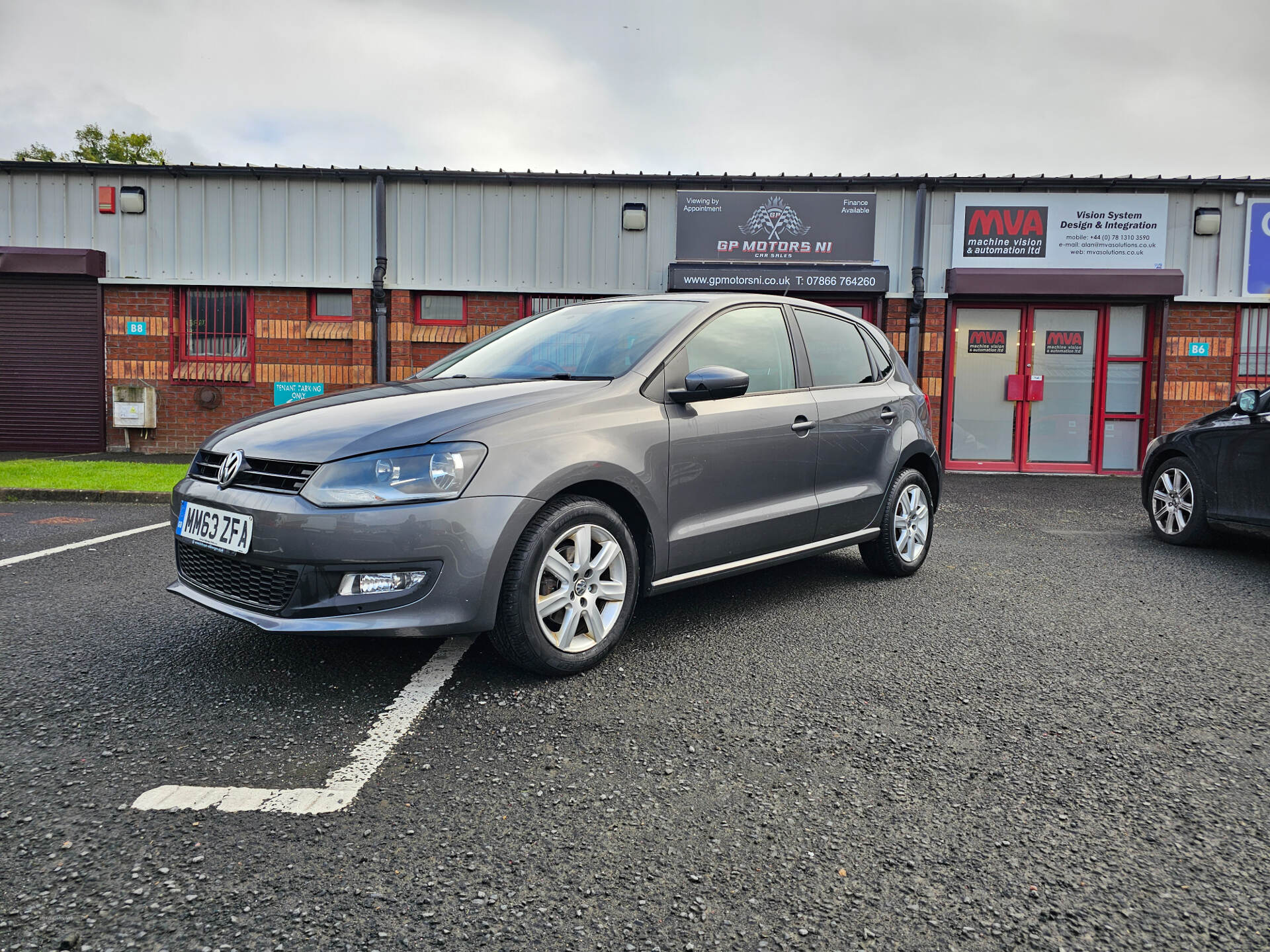 Volkswagen Polo HATCHBACK in Down