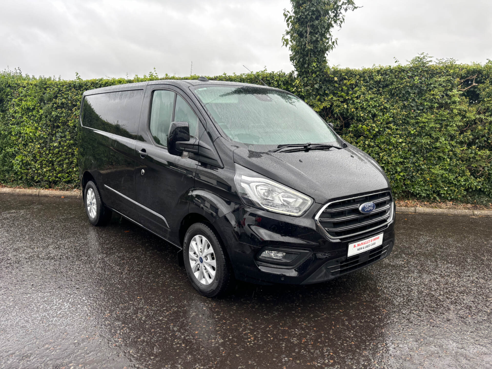 Ford Transit Custom 280 L1 DIESEL FWD in Derry / Londonderry