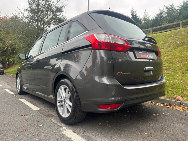 Ford Grand C-MAX DIESEL ESTATE in Down