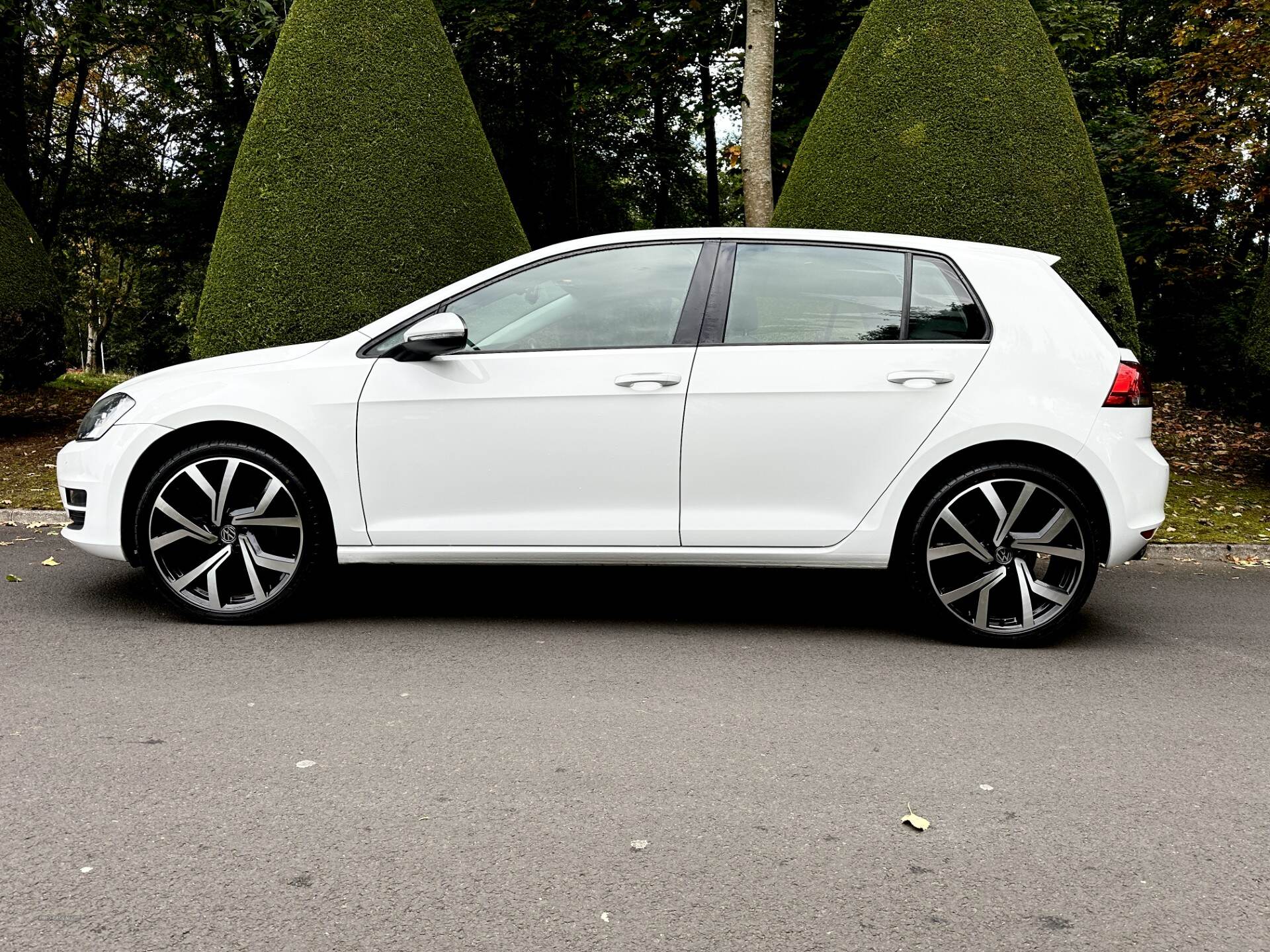 Volkswagen Golf DIESEL HATCHBACK in Derry / Londonderry