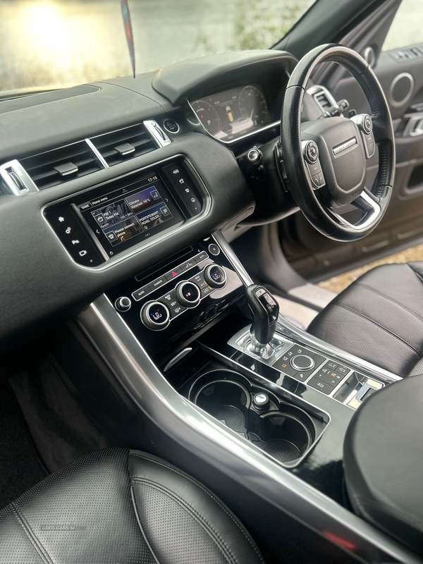 Land Rover Range Rover Sport DIESEL ESTATE in Derry / Londonderry