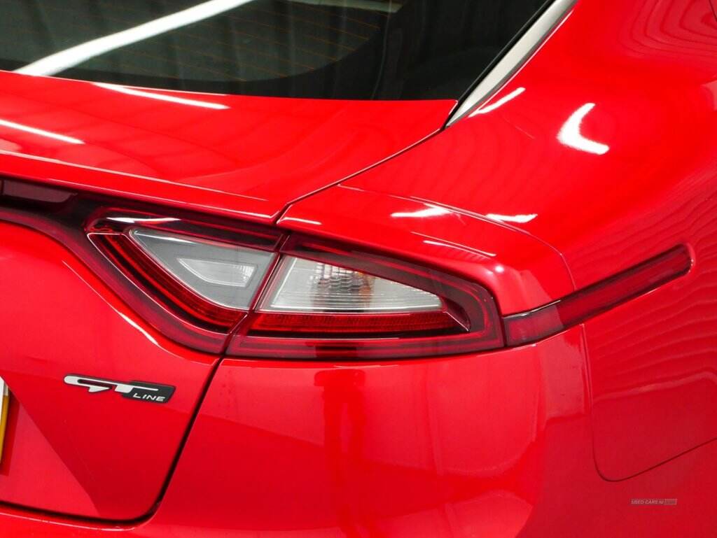 Oct 2019 Kia Stinger 2.0 T-GDi GT-Line 5dr Auto