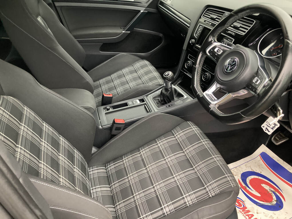 Jun 2015 Volkswagen Golf 2.0 TDI GTD 5dr