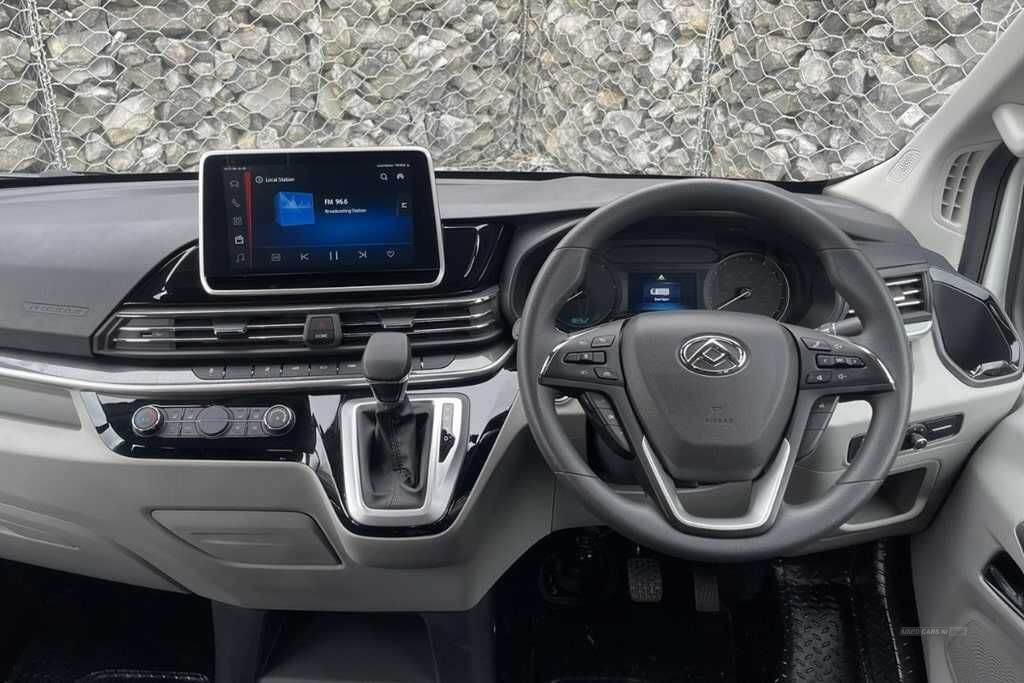 Oct 2023 Maxus E DELIVER 9 150kW High Roof Van 88.5kWh Auto
