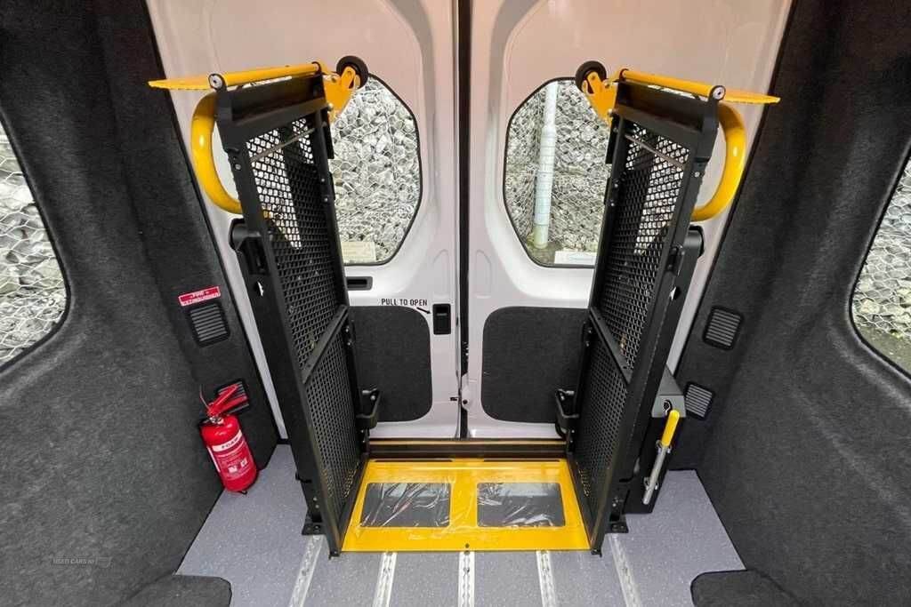 Oct 2023 Maxus E DELIVER 9 150kW High Roof Van 88.5kWh Auto