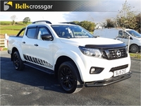 Nissan Navara Double Cab Pick Up N-Guard 2.3dCi 190 4WD in Down