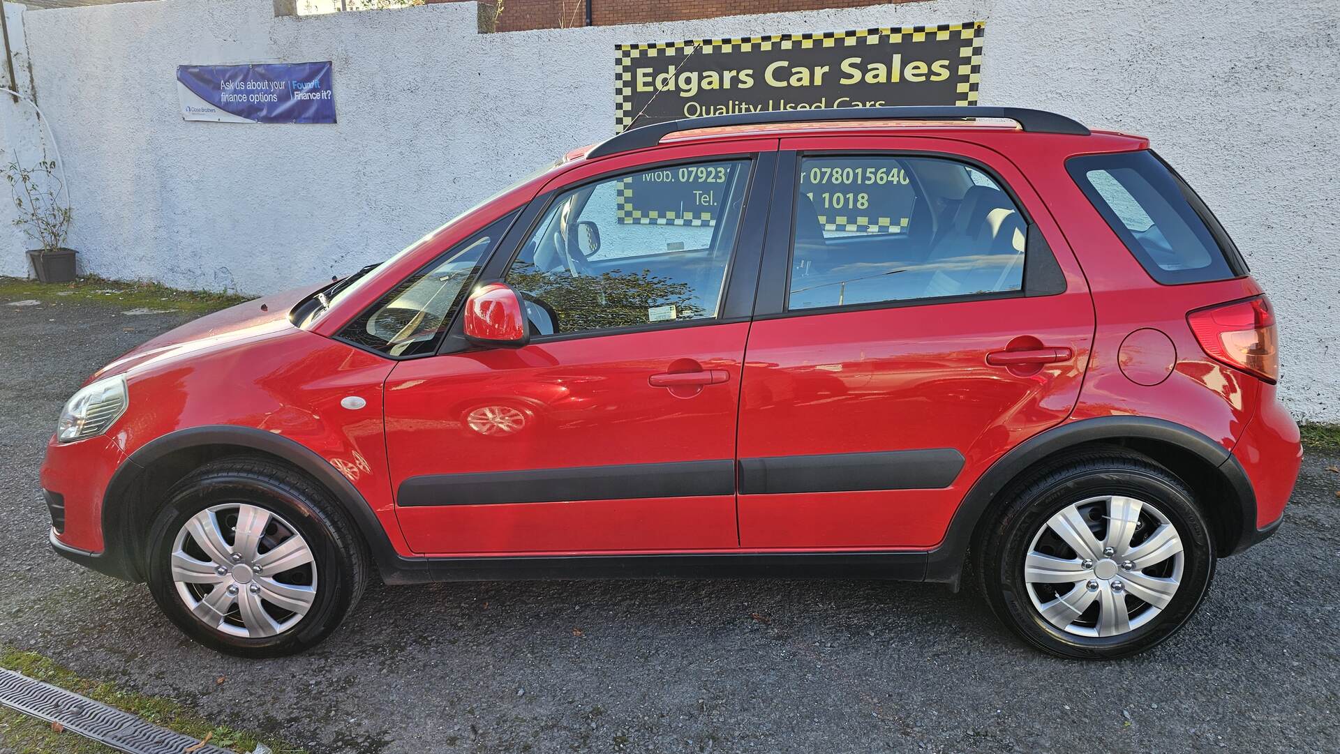 Suzuki SX4 HATCHBACK in Down