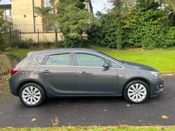 Vauxhall Astra DIESEL HATCHBACK in Antrim