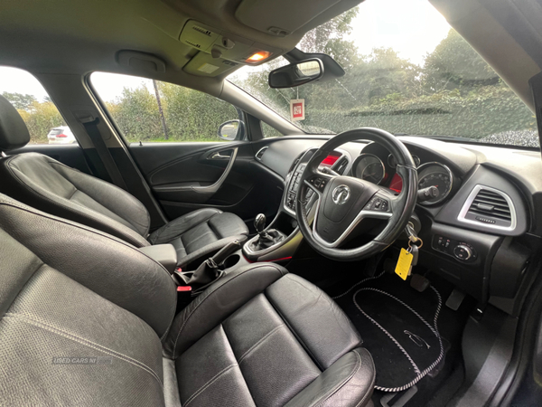 Vauxhall Astra DIESEL HATCHBACK in Antrim