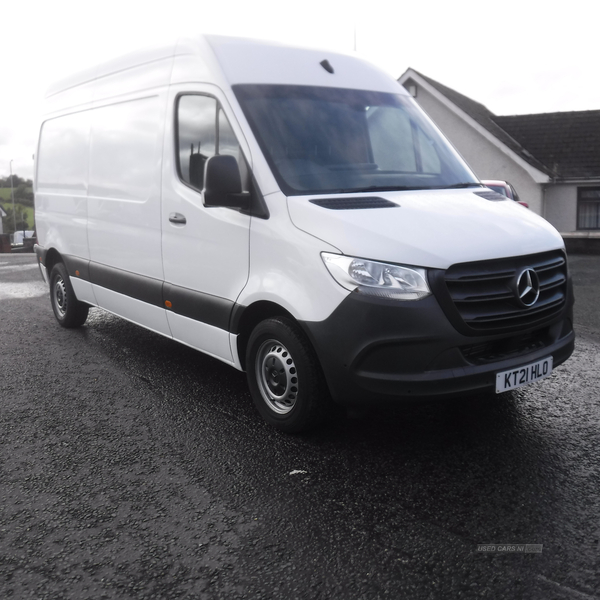 Mercedes Sprinter 314CDI L2 DIESEL FWD in Down