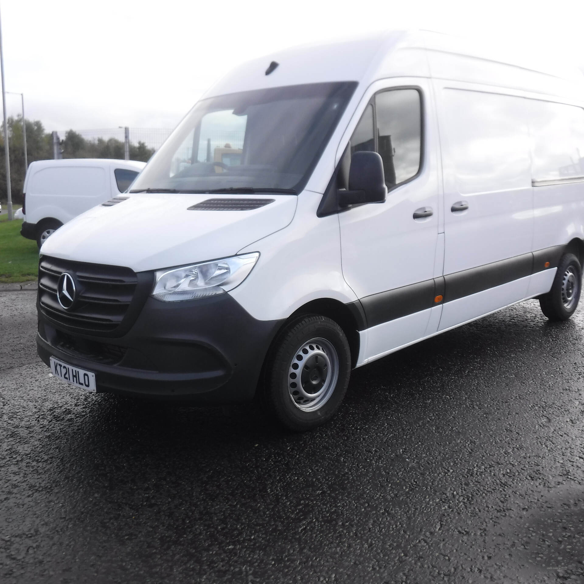 Mercedes Sprinter 314CDI L2 DIESEL FWD in Down