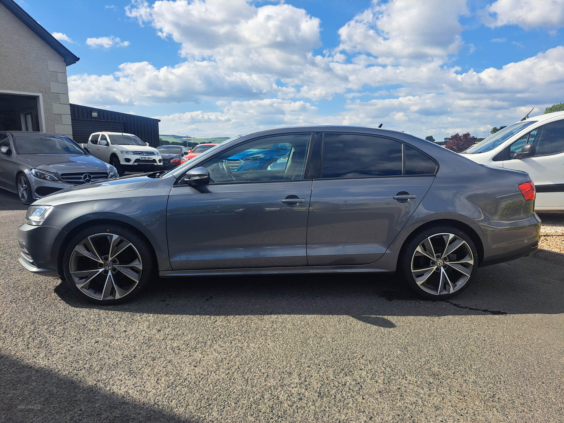 Volkswagen Jetta DIESEL SALOON in Tyrone