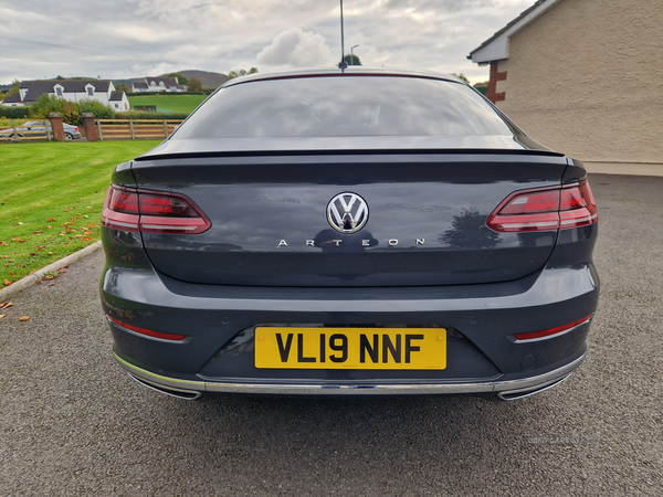 Volkswagen Arteon DIESEL FASTBACK in Down