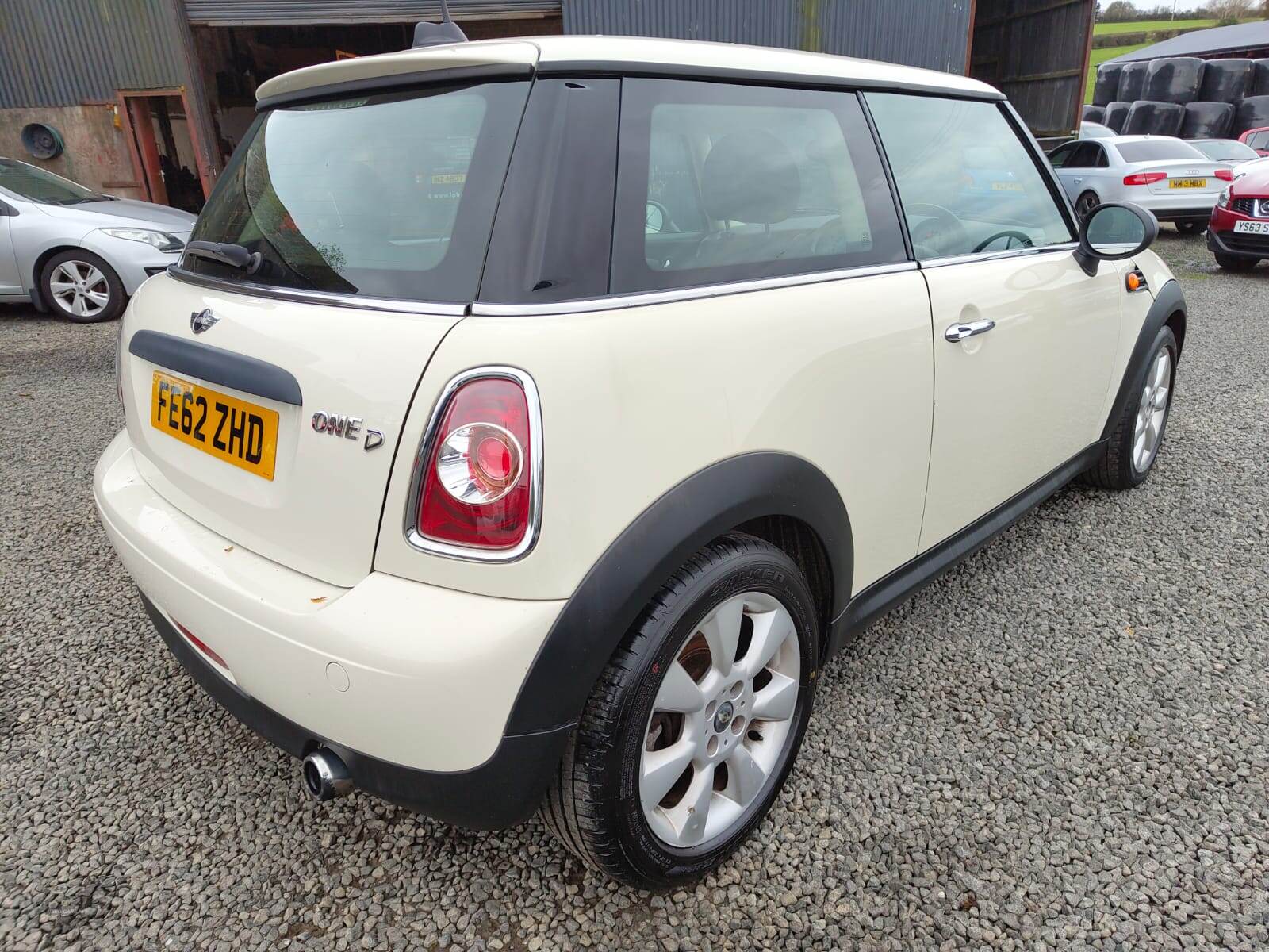 MINI Hatch DIESEL in Antrim