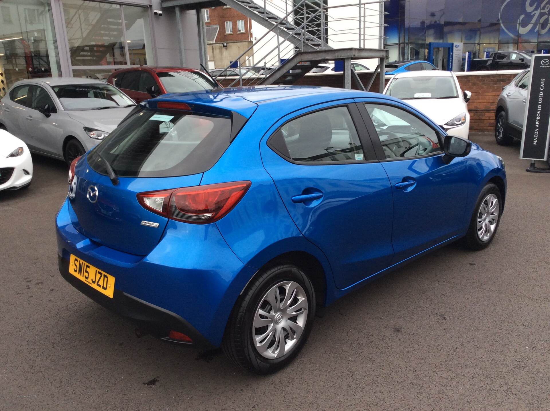 Jun 2015 Mazda 2 1.5 75 SE 5dr