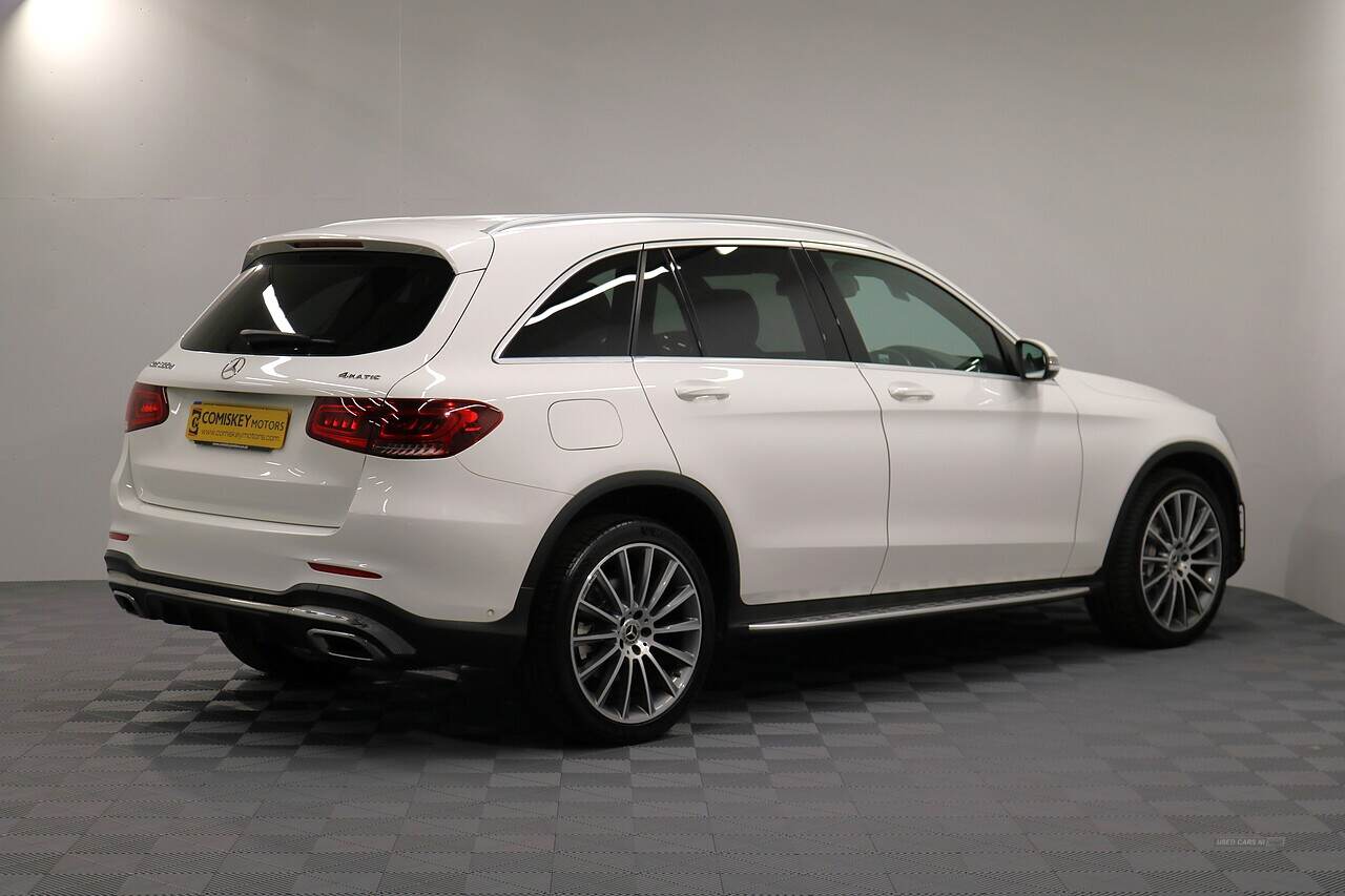 Sep 2020 Mercedes-Benz GLC GLC 300d 4Matic AMG Line Premium 5dr 9G-Tronic