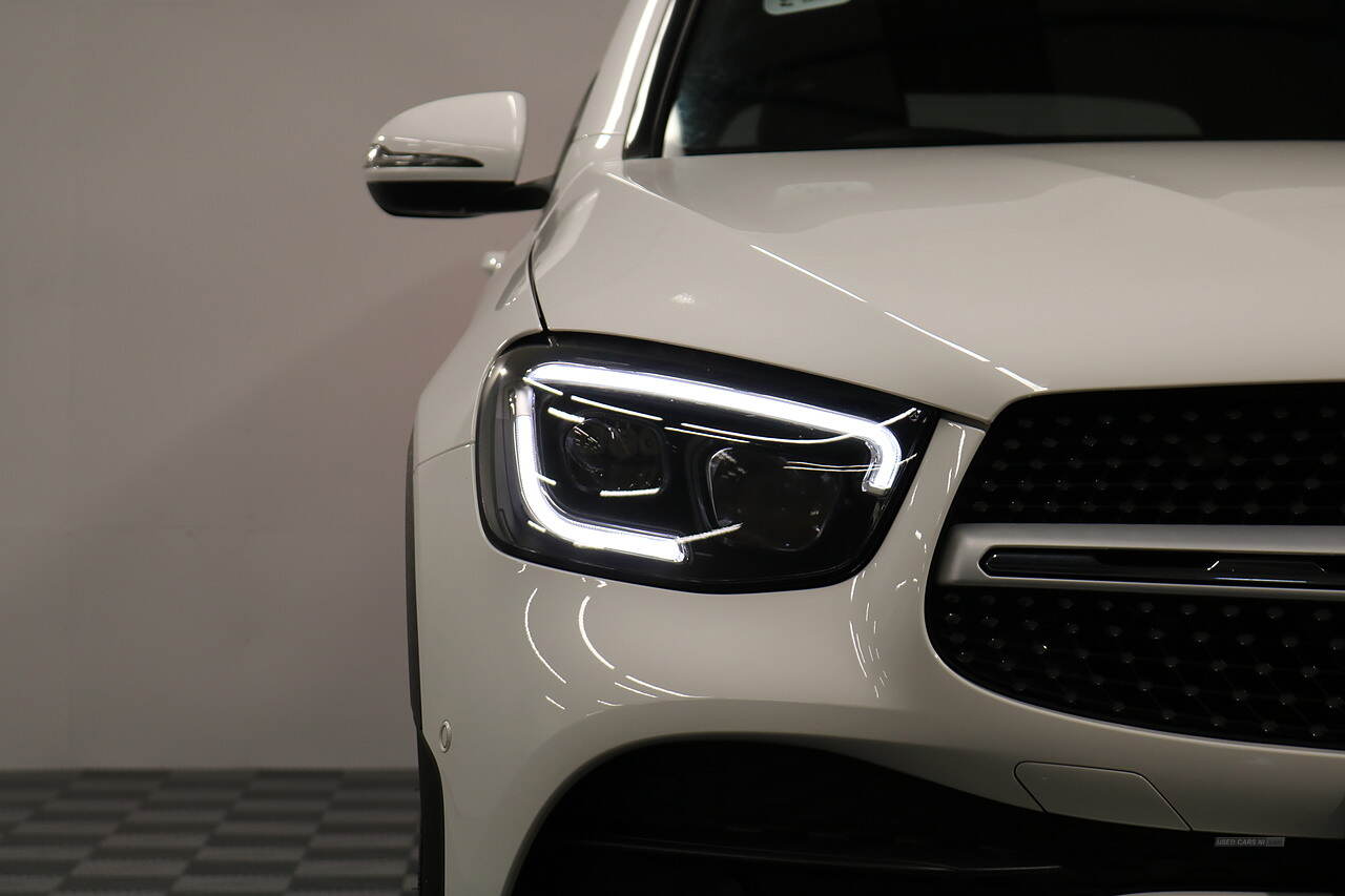 Sep 2020 Mercedes-Benz GLC GLC 300d 4Matic AMG Line Premium 5dr 9G-Tronic