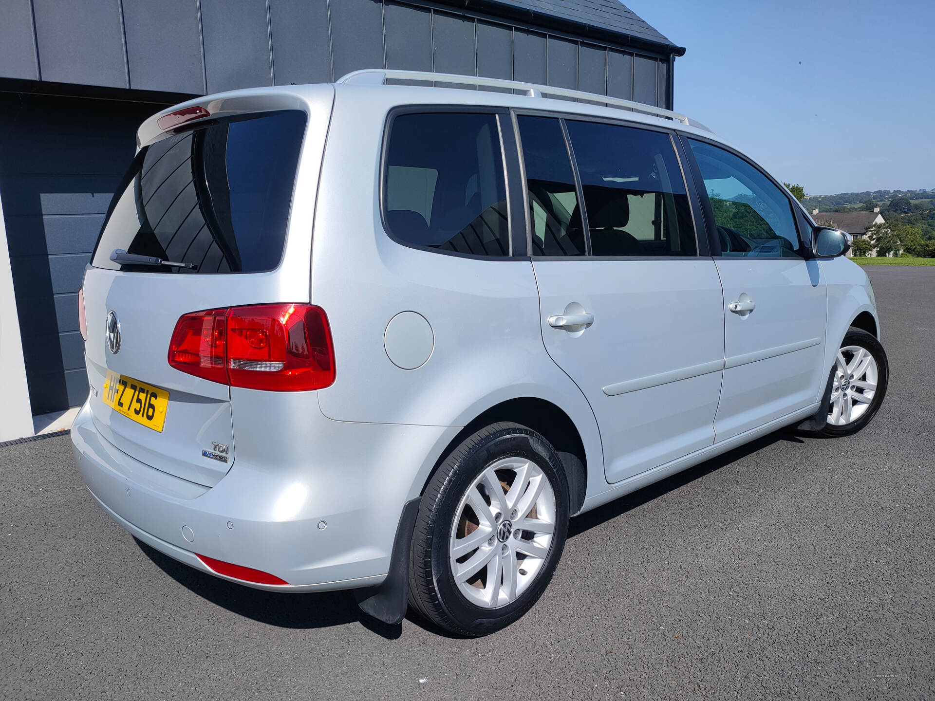 Volkswagen Touran DIESEL ESTATE in Armagh