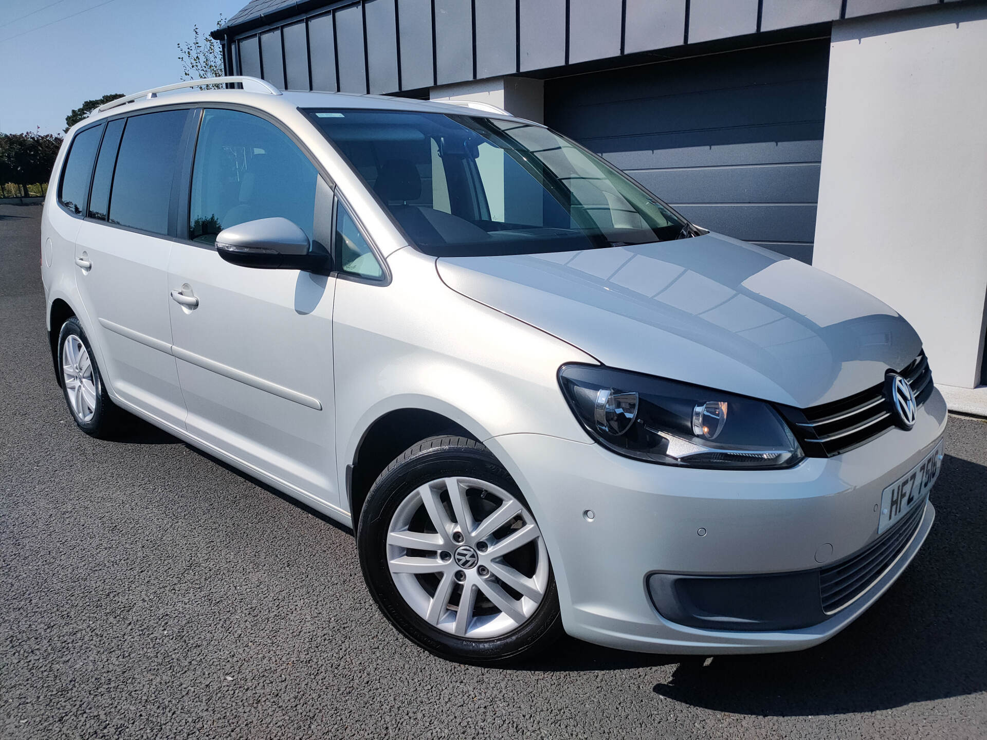 Volkswagen Touran DIESEL ESTATE in Armagh