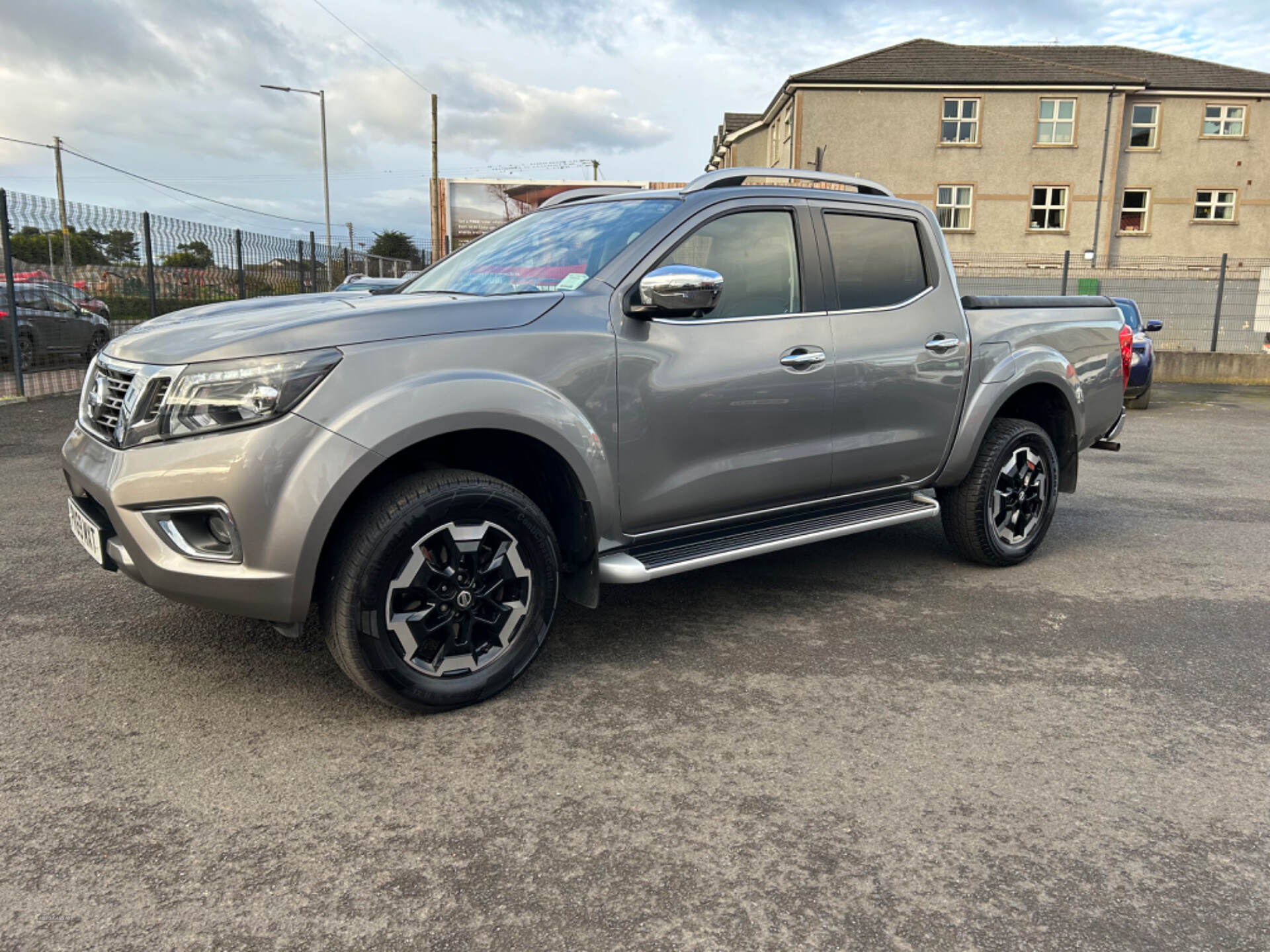 Nissan Navara DIESEL in Antrim