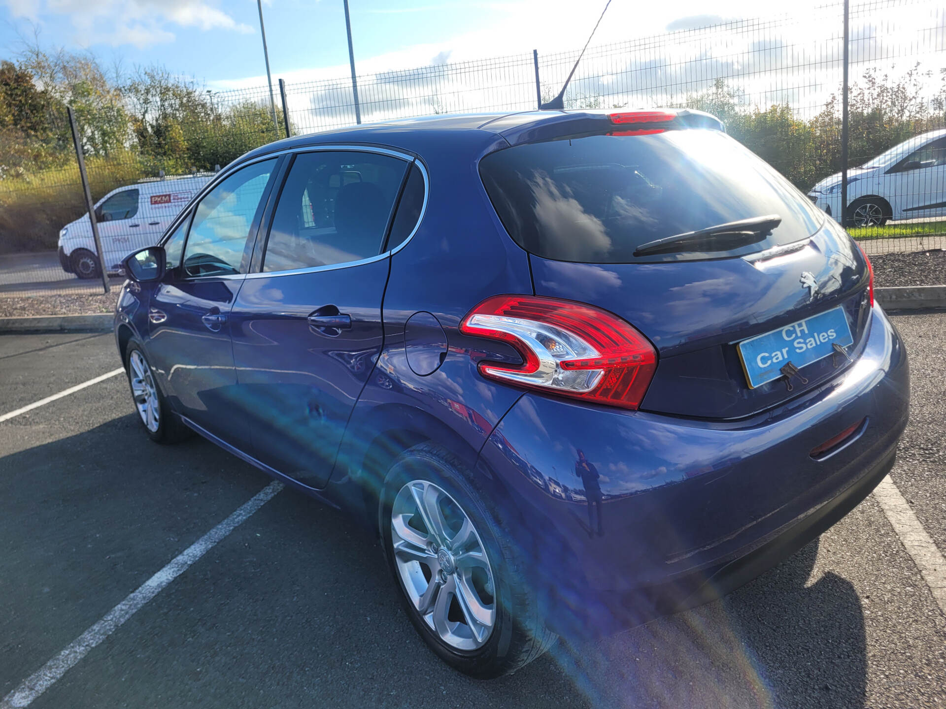 Peugeot 208 DIESEL HATCHBACK in Down