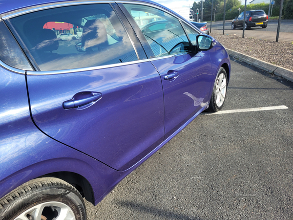 Peugeot 208 DIESEL HATCHBACK in Down