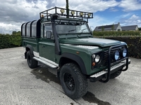 Land Rover Defender 1.8 VVT-i T4 5dr in Down