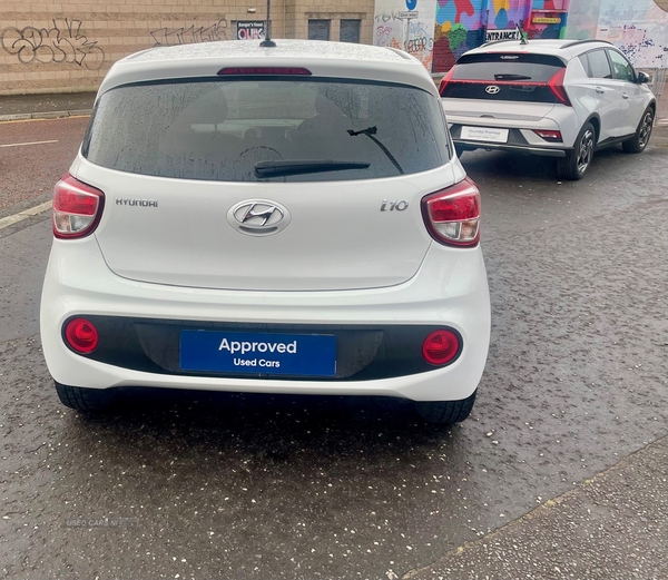 Hyundai i10 HATCHBACK SPECIAL EDITIONS in Down