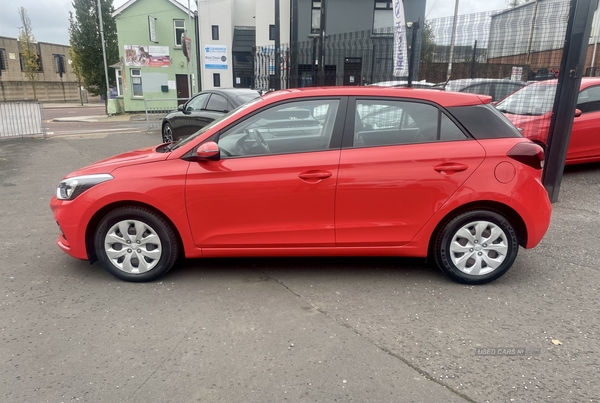 Hyundai i20 HATCHBACK in Down