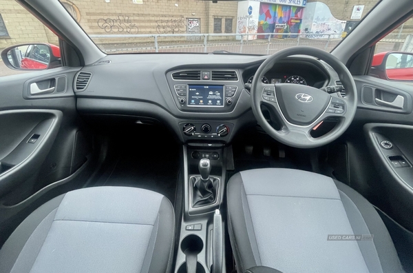 Hyundai i20 HATCHBACK in Down