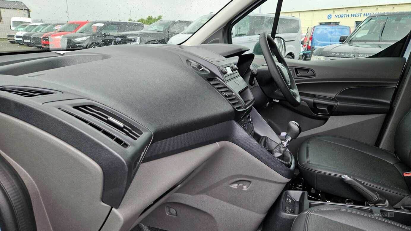 Sep 2024 Ford Transit Connect 1.5 EcoBlue 75ps Leader Van
