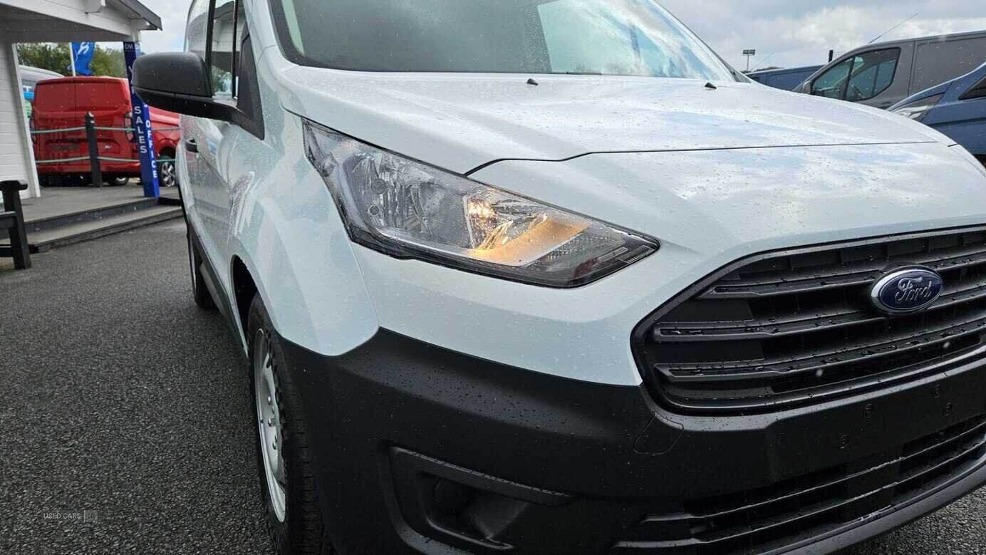 Sep 2024 Ford Transit Connect 1.5 EcoBlue 75ps Leader Van