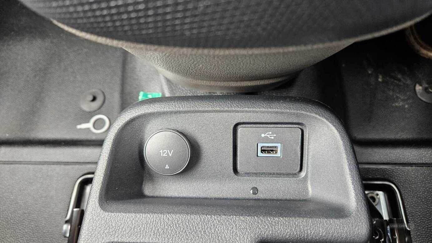Sep 2024 Ford Transit Connect 1.5 EcoBlue 75ps Leader Van