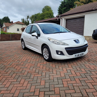 Peugeot 207 HATCHBACK in Down