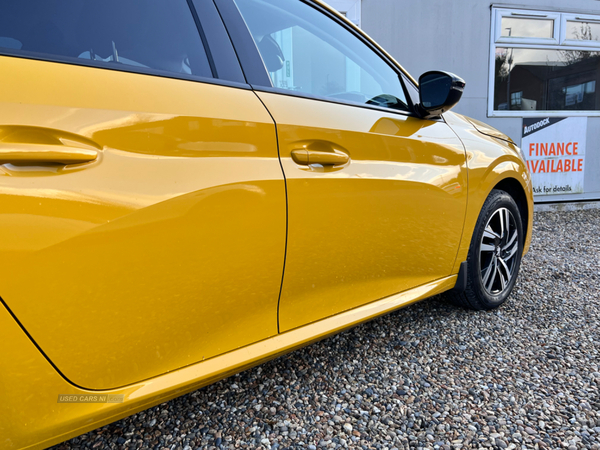 Peugeot 208 HATCHBACK in Antrim