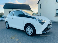 Toyota Aygo HATCHBACK in Down