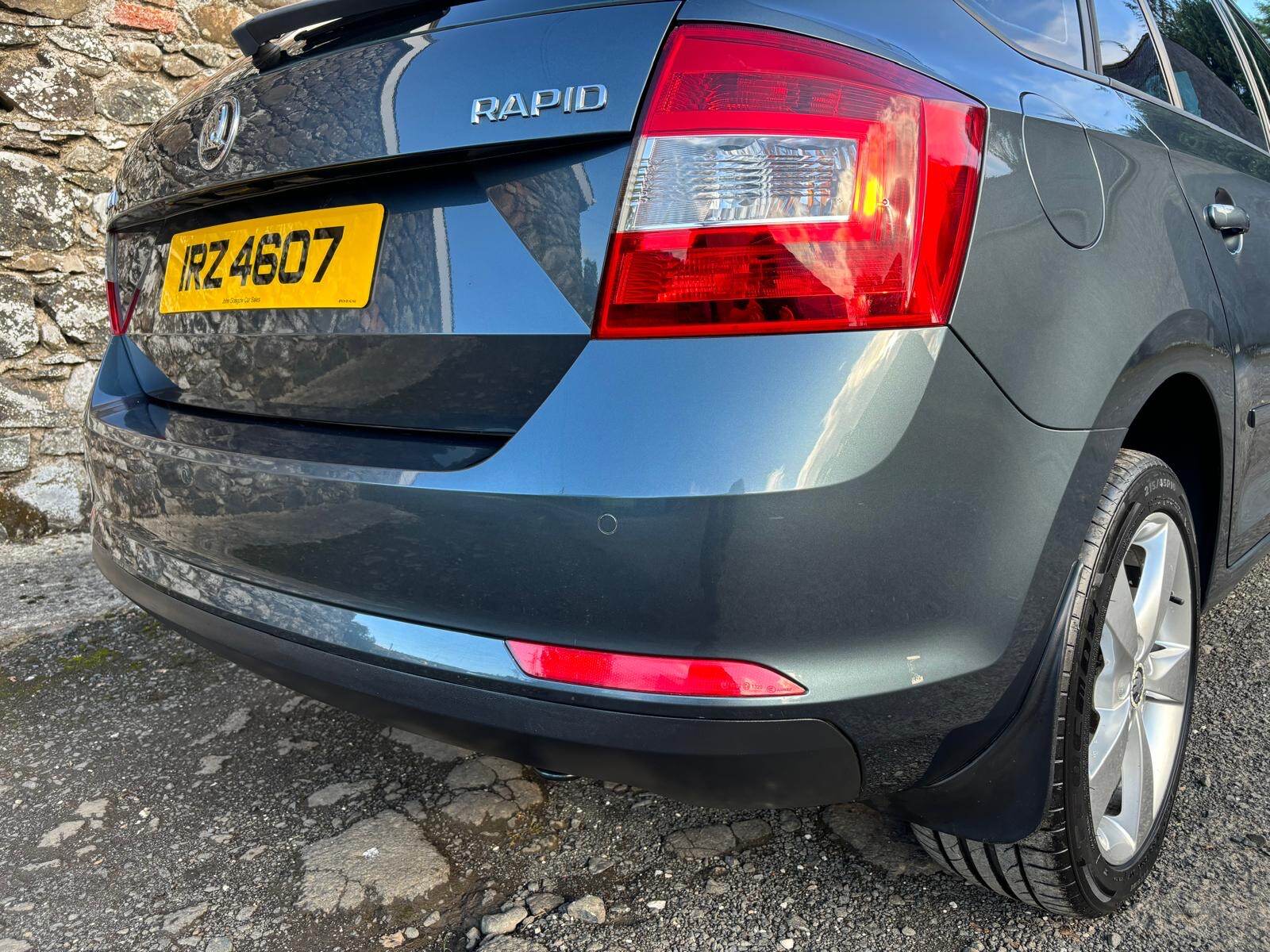 Oct 2014 Skoda Rapid 1.2 TSI 105 GreenTech SE Tech 5dr