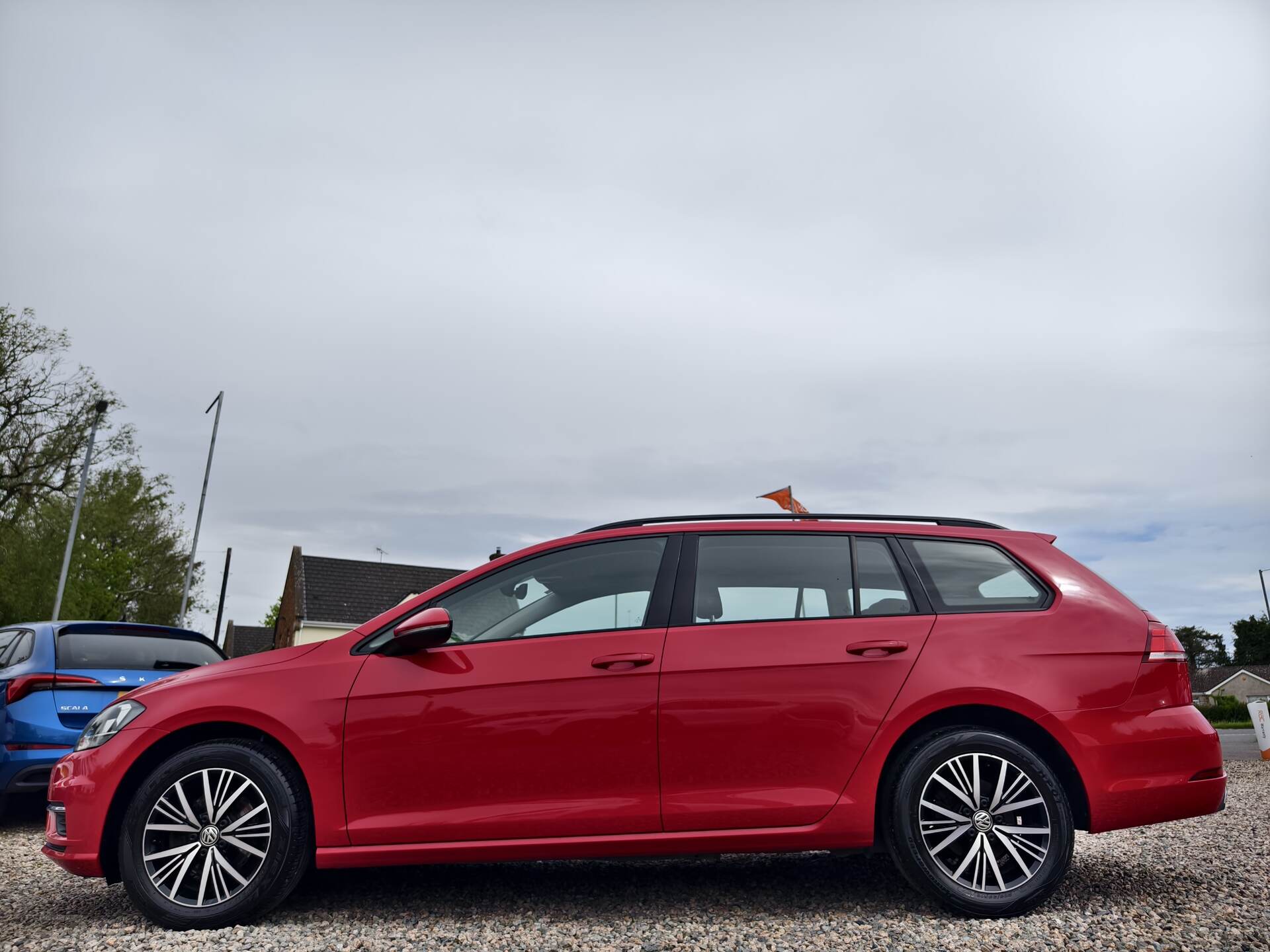 Volkswagen Golf DIESEL ESTATE in Fermanagh