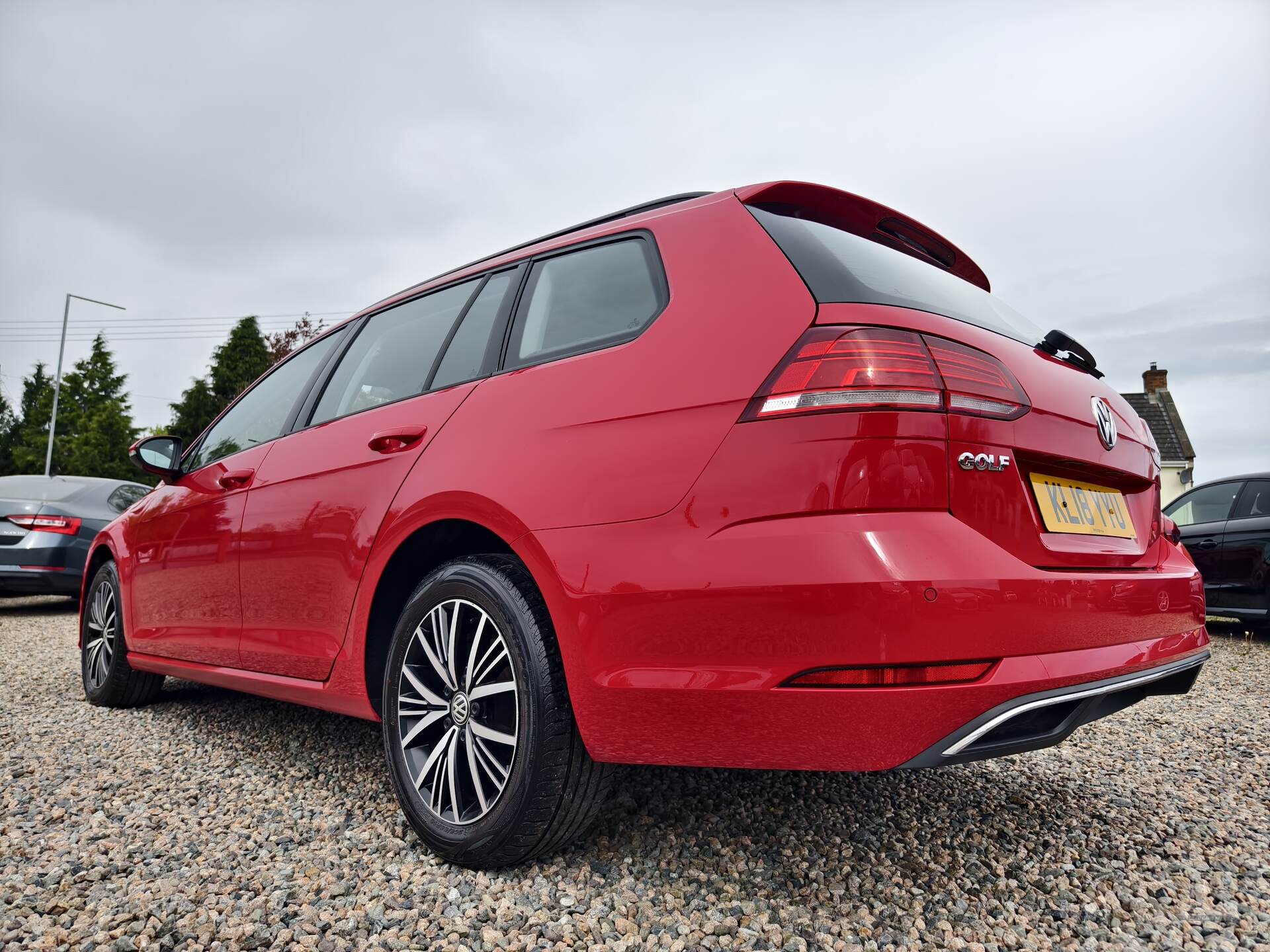 Volkswagen Golf DIESEL ESTATE in Fermanagh