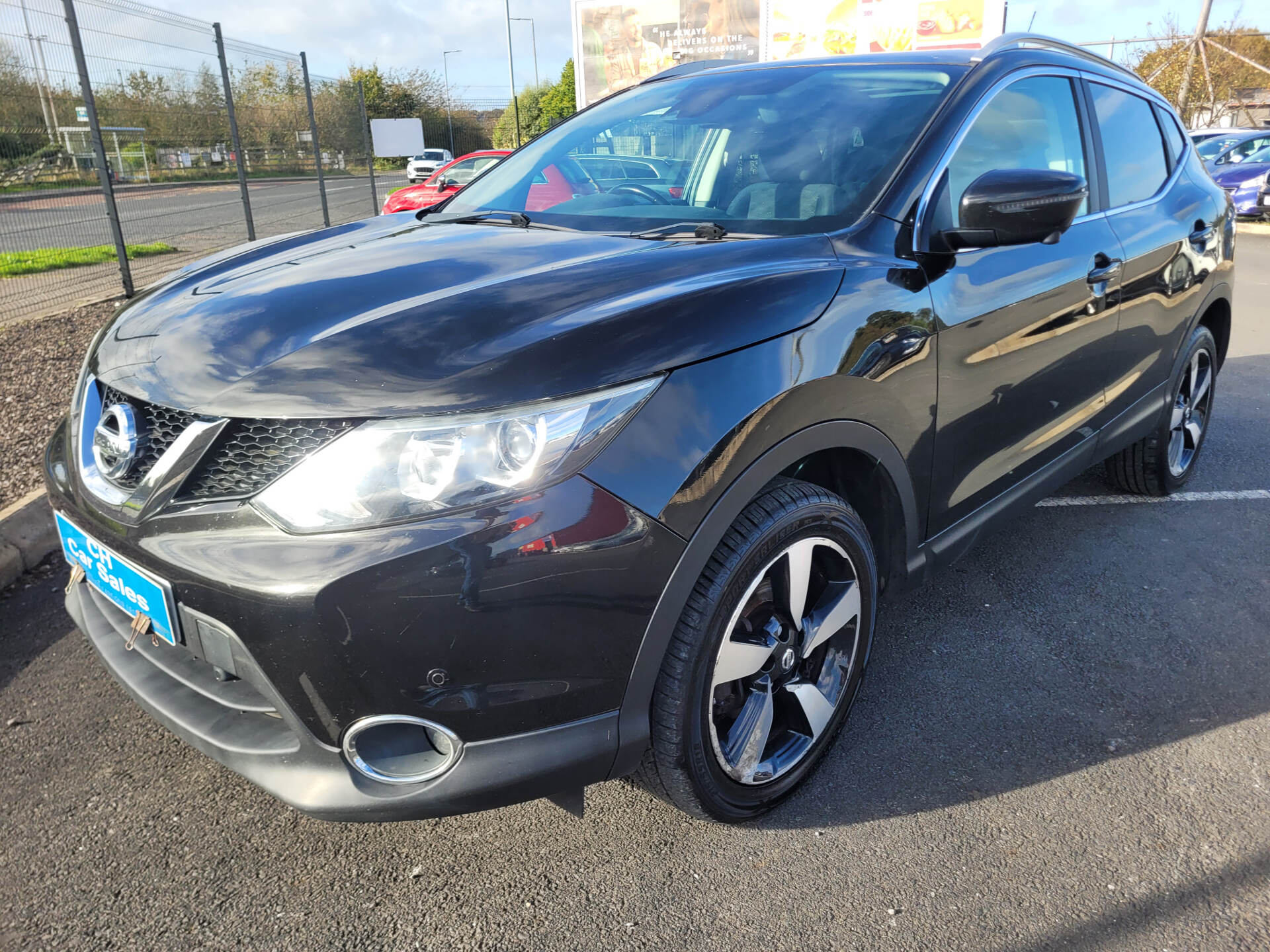 Nissan Qashqai DIESEL HATCHBACK in Down