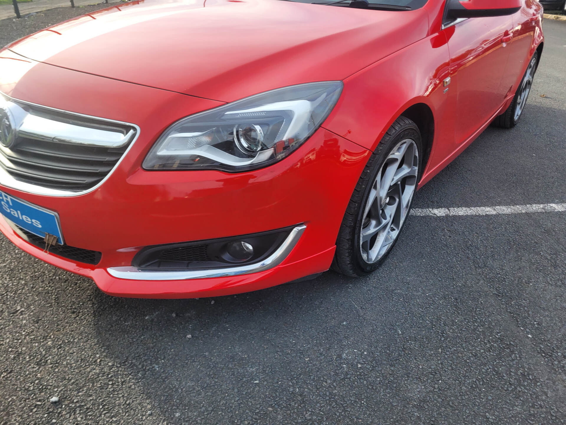 Vauxhall Insignia DIESEL HATCHBACK in Down