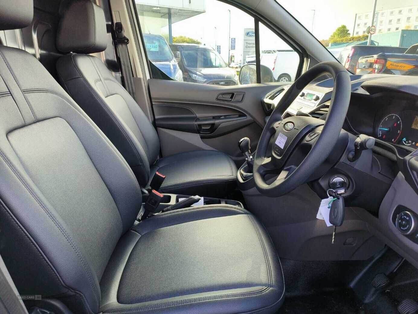 Sep 2024 Ford Transit Connect 1.5 EcoBlue 75ps Leader Van