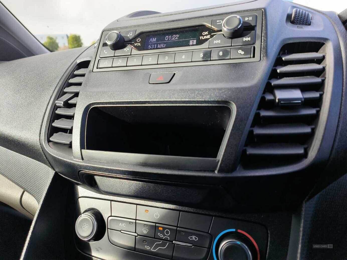 Sep 2024 Ford Transit Connect 1.5 EcoBlue 75ps Leader Van