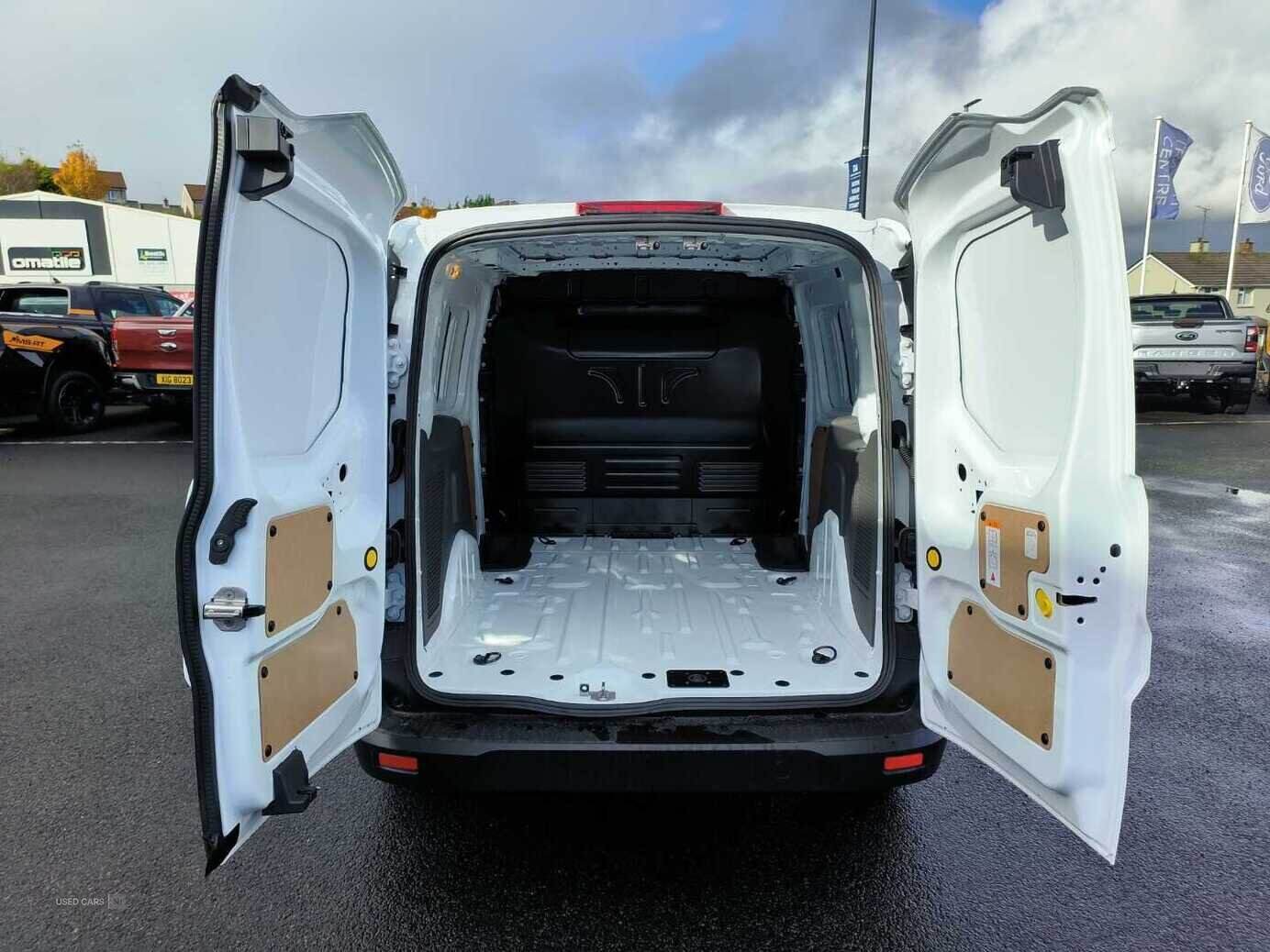 Sep 2024 Ford Transit Connect 1.5 EcoBlue 75ps Leader Van