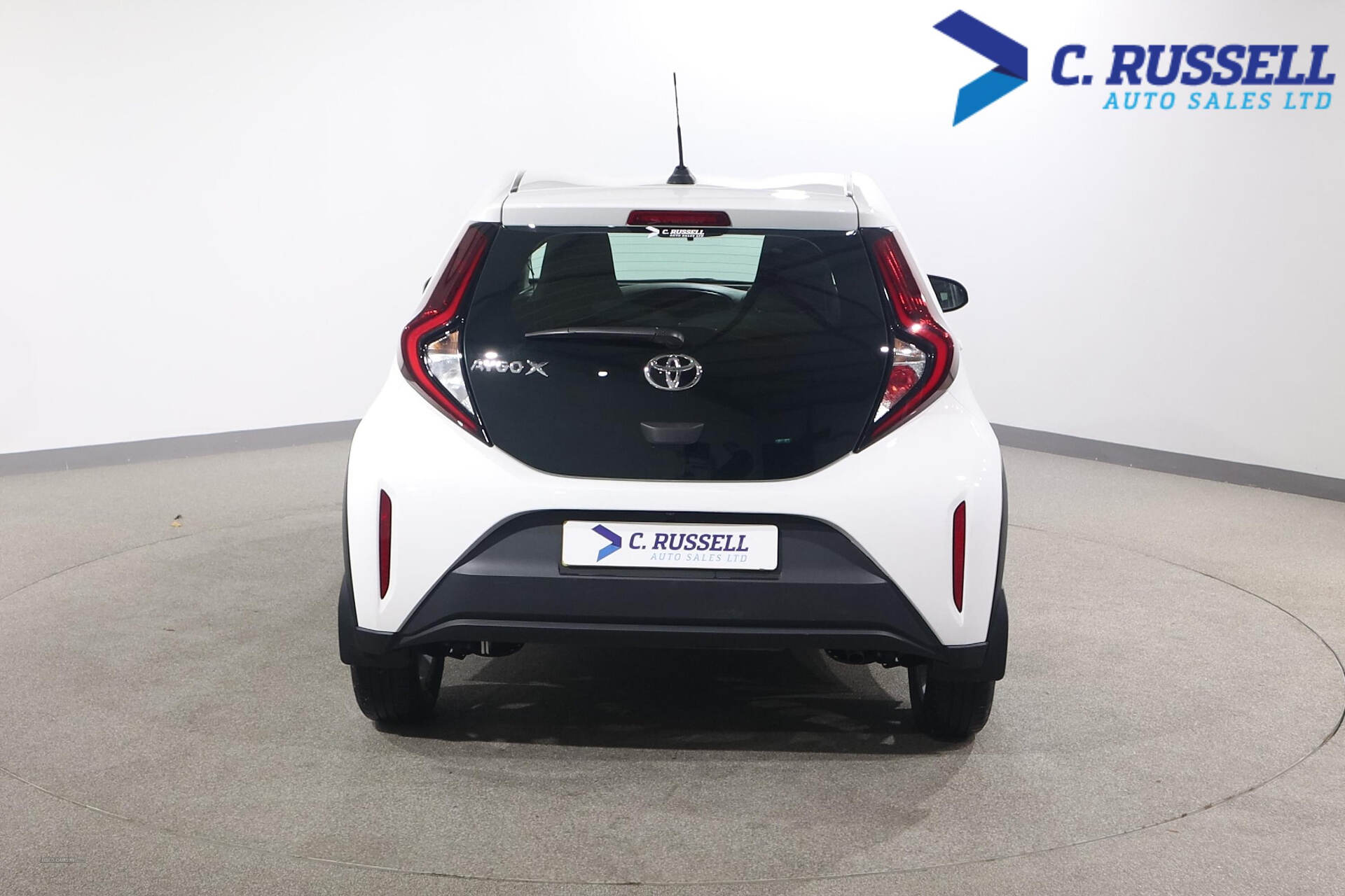 Feb 2023 Toyota Aygo X 1.0 VVT-i Pure 5dr Auto