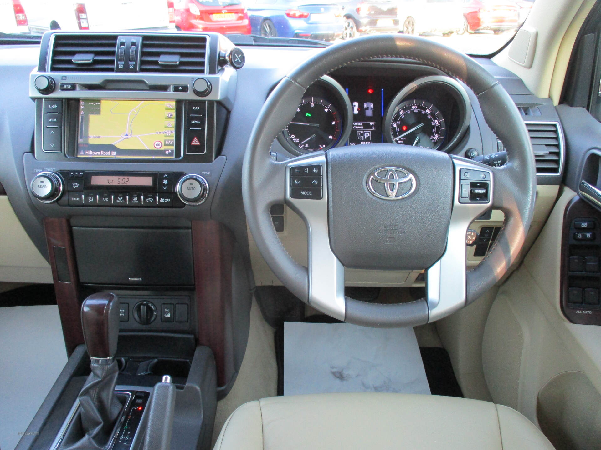 Toyota Land Cruiser DIESEL SW in Down