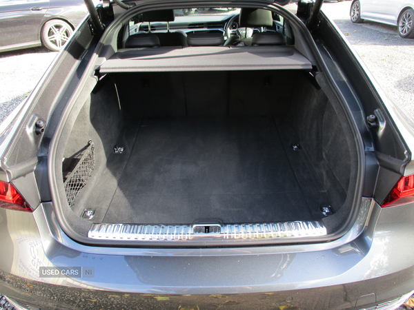 Audi A7 DIESEL SPORTBACK in Down
