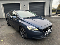 Volvo V40 DIESEL HATCHBACK in Down